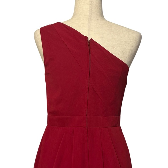 David's Bridal Long One-Shoulder Crinkle Chiffon Dress F18055 Bridesmaid NWT 6 - Picture 10 of 16